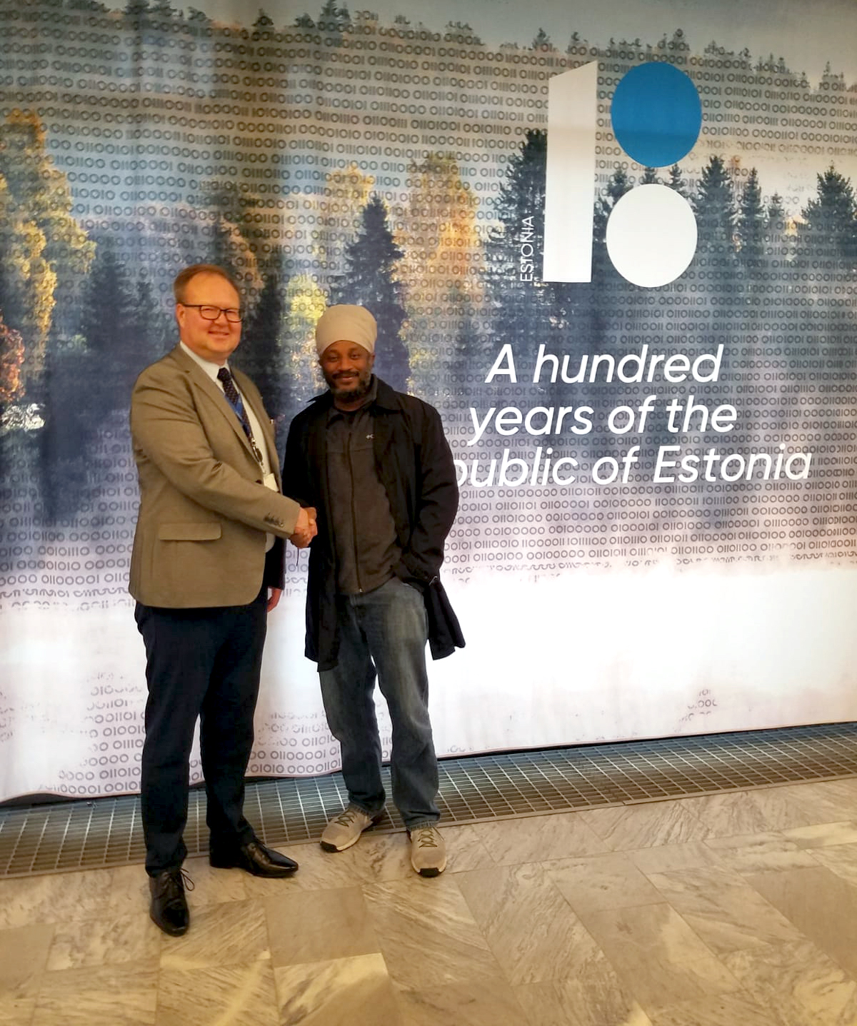 (L-R) Tõnis Nirk, Estonian Ambassador and Reneldo Russell, Cloud Carib CDE